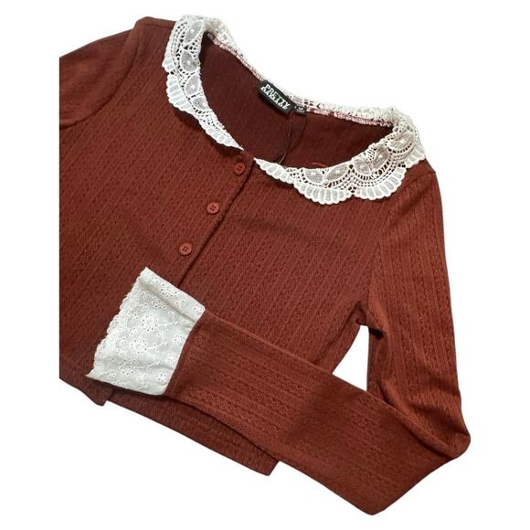 NEW Pretty Damage Ruffle Crop Cardigan Women Medium Eyelet Twee Dainty Cottage - Picture 1 of 8